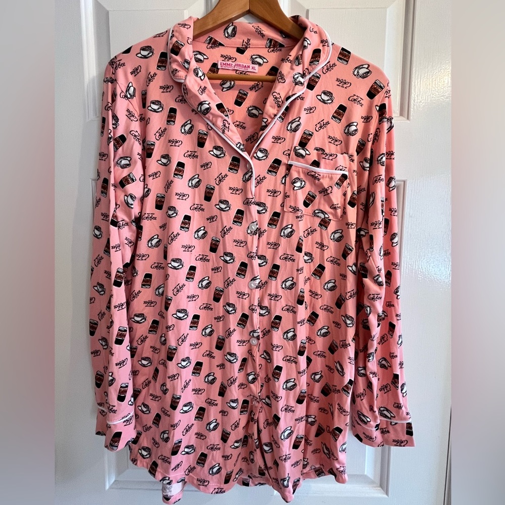 Emme Jordan buttery soft pink nightshirt, size XL with coffee theme pattern.